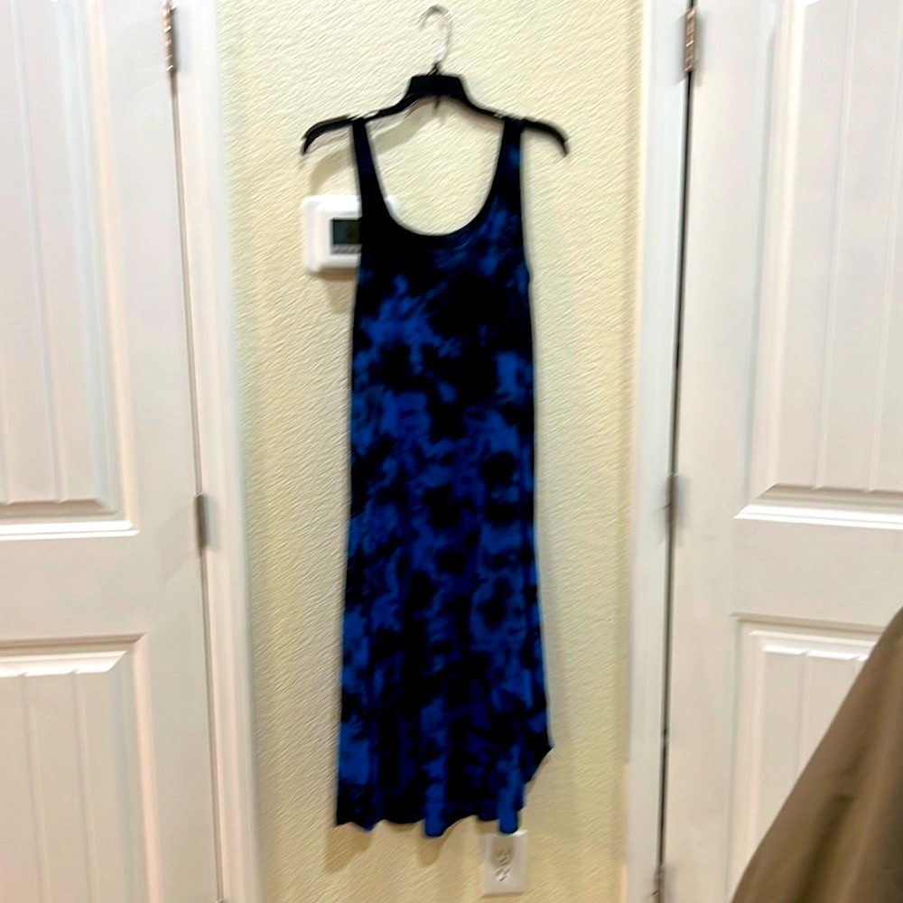 NWOT. Marc New York Blue/Black Sleeveless, High/Low Hemline